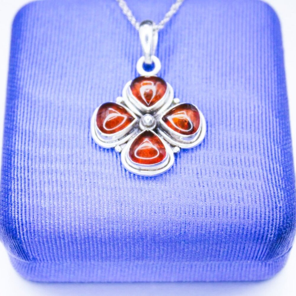 925 Sterling Silver Baltic Amber Flower Floral Vintage Pendant Necklace